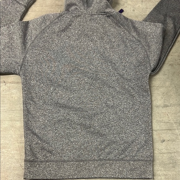 Gray Huskies Men's Hoodie - Picture 6 of 7